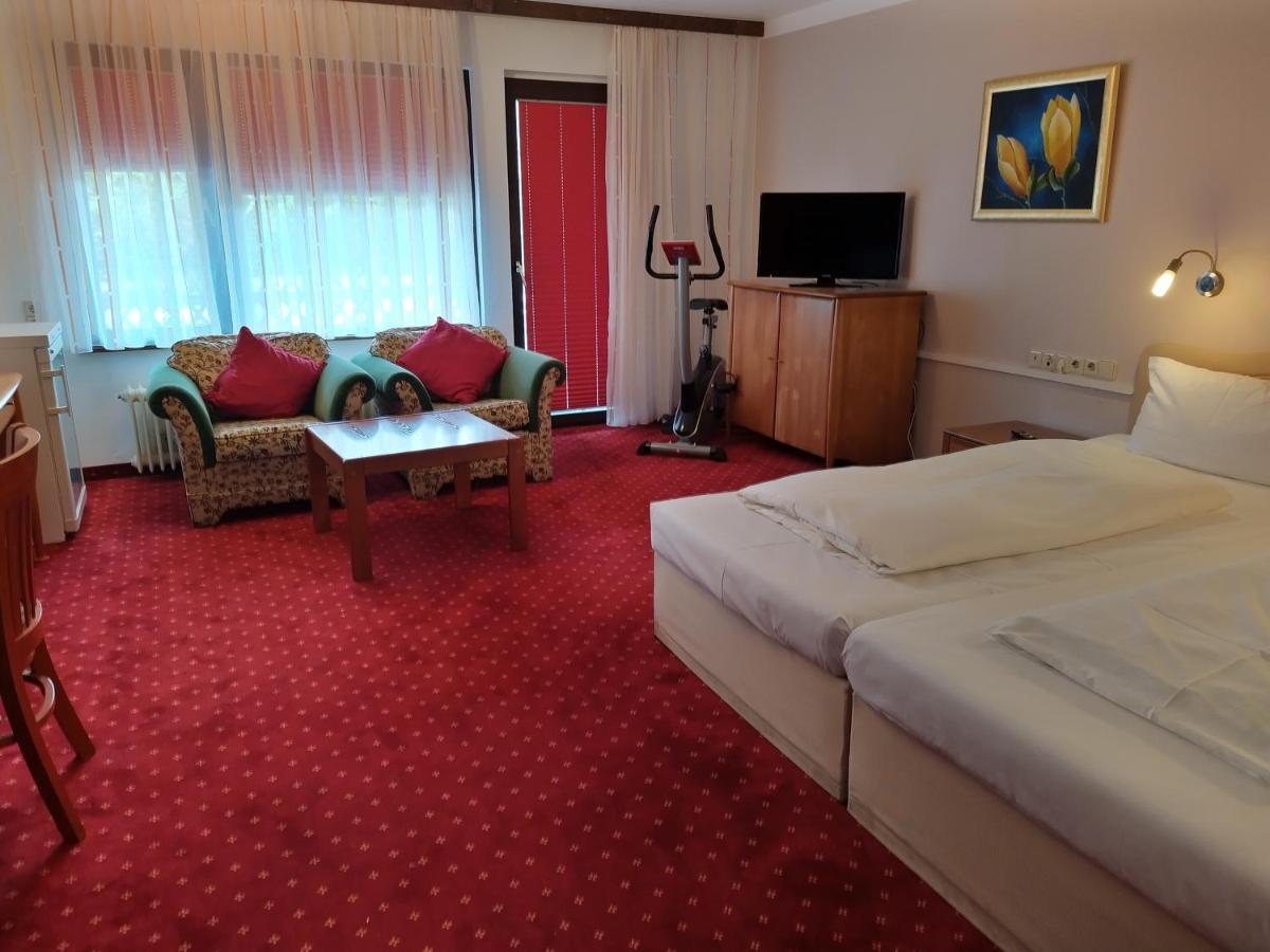 Hotel Faller ไบรท์เนา ภายนอก รูปภาพ