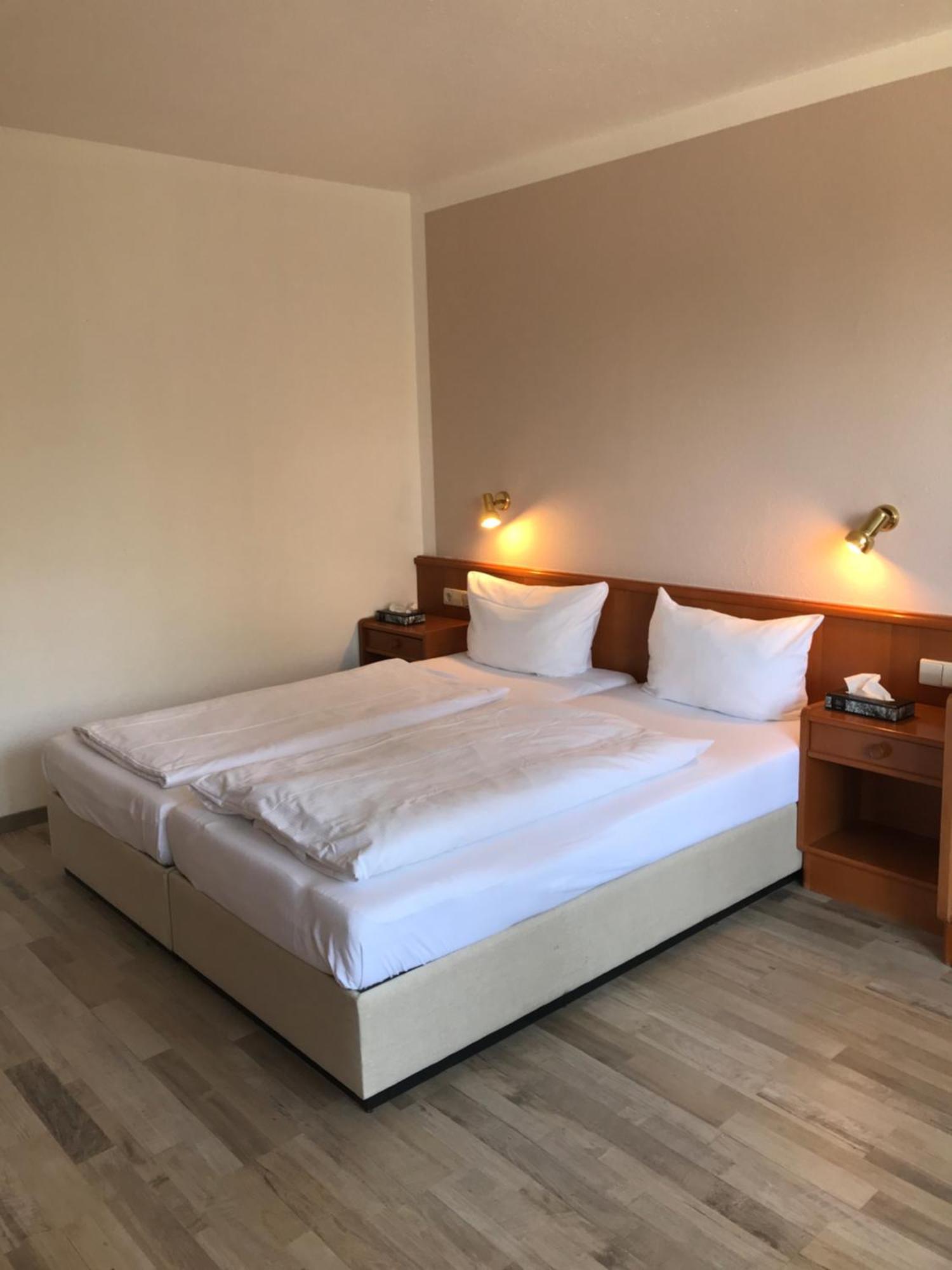 Hotel Faller ไบรท์เนา ภายนอก รูปภาพ