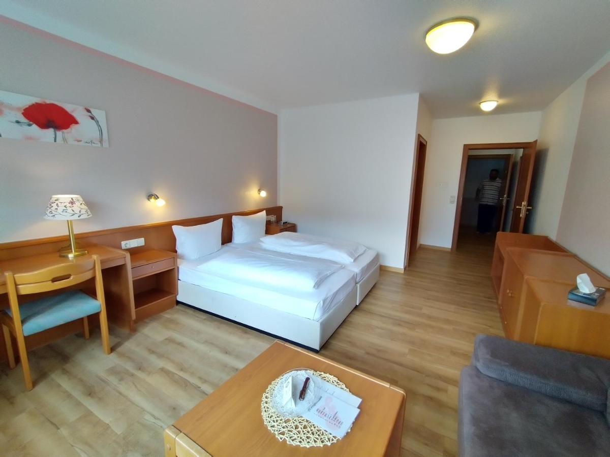 Hotel Faller ไบรท์เนา ภายนอก รูปภาพ