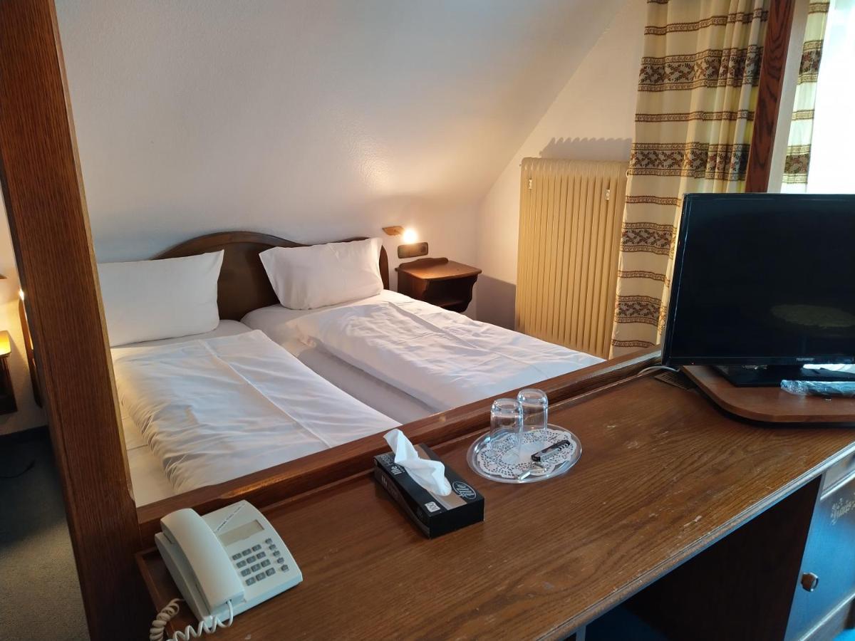 Hotel Faller ไบรท์เนา ภายนอก รูปภาพ